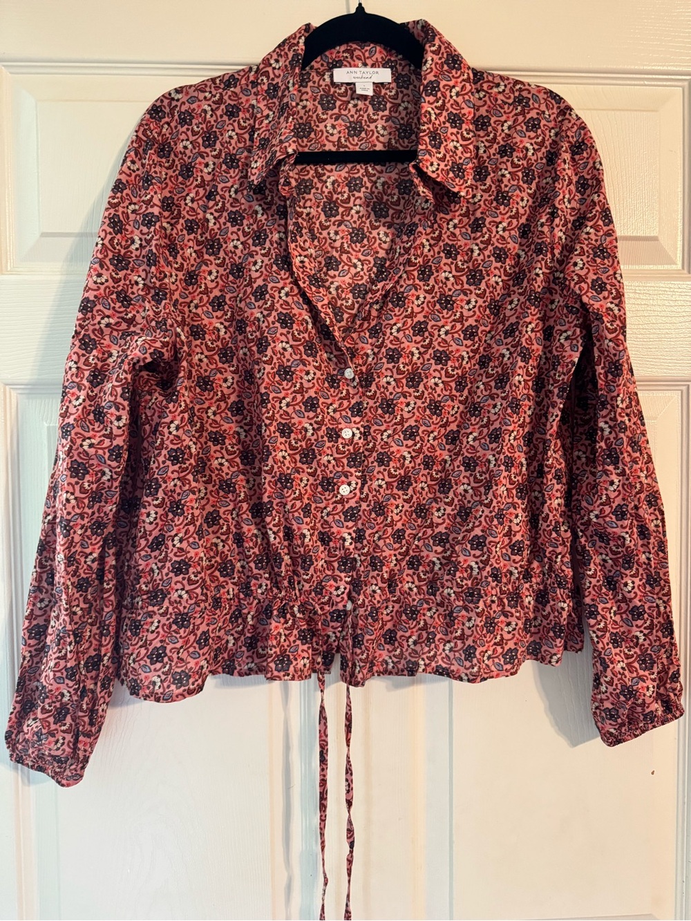 Ann Taylor Red Pink Floral Button-Front Drawstring Shirt